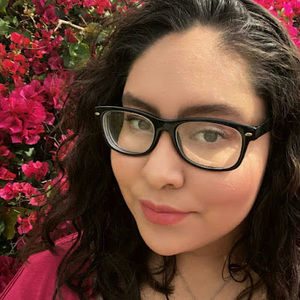 Meet your Posher, Juliette